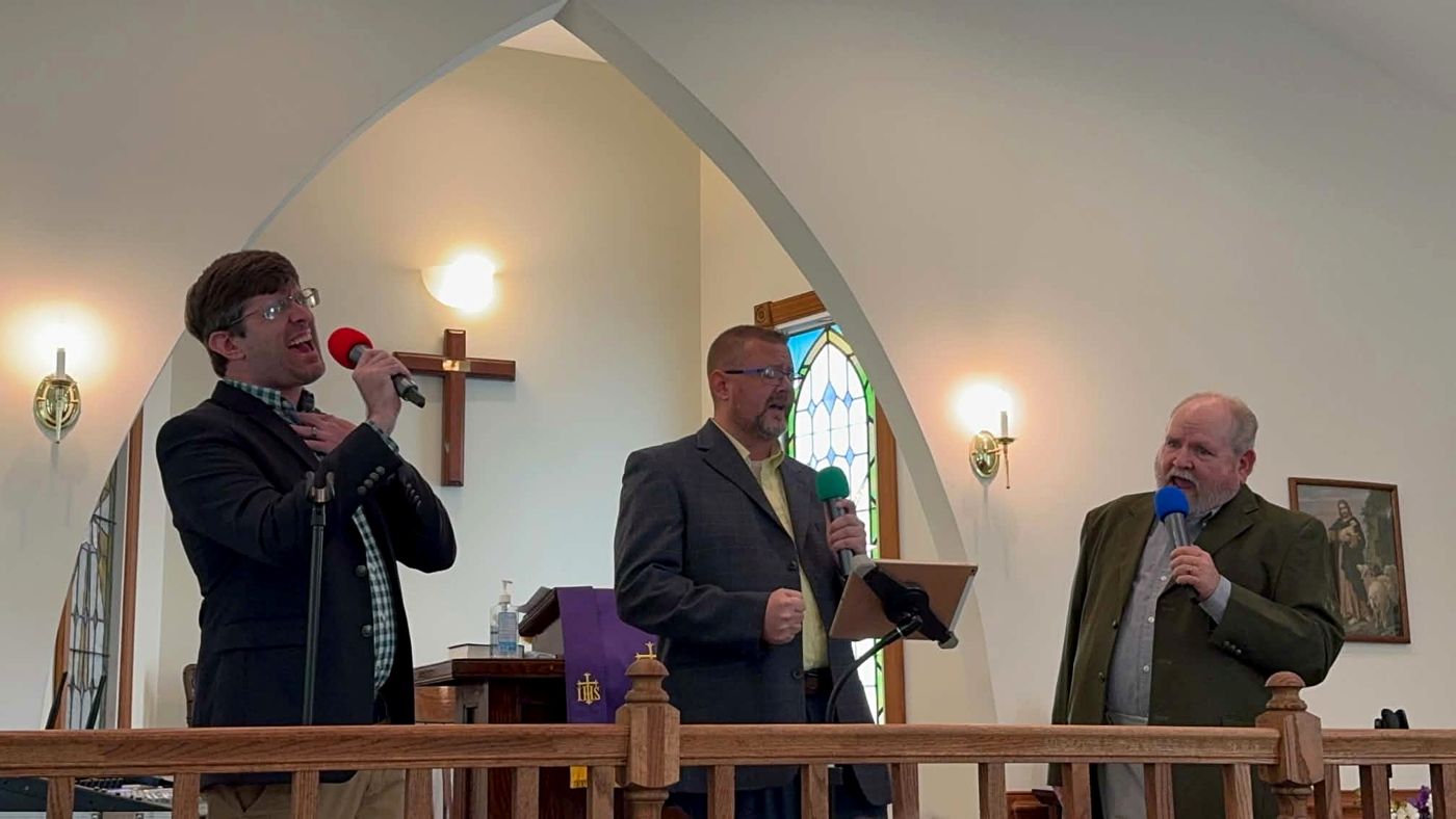 Crimson Road performing and ministering, photo 9