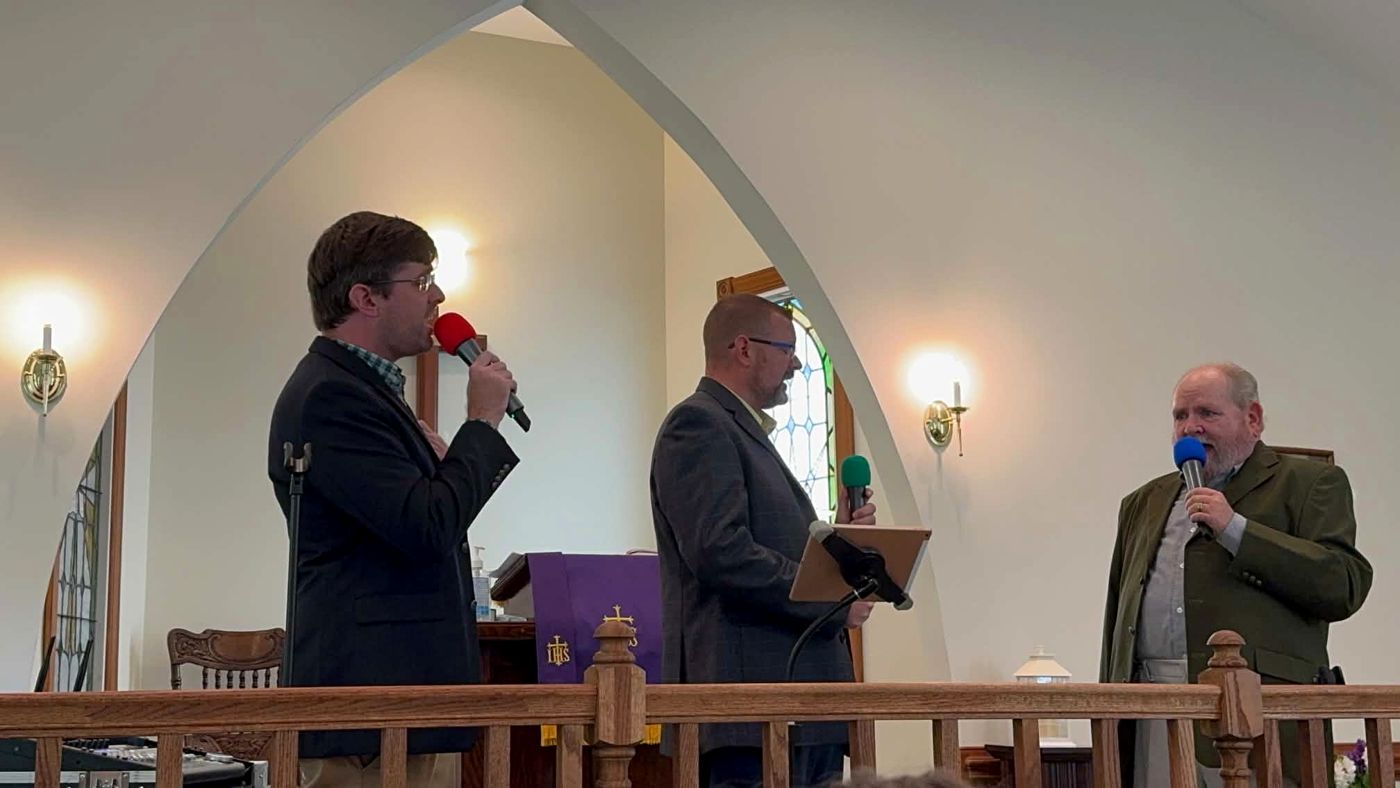 Crimson Road performing and ministering, photo 20